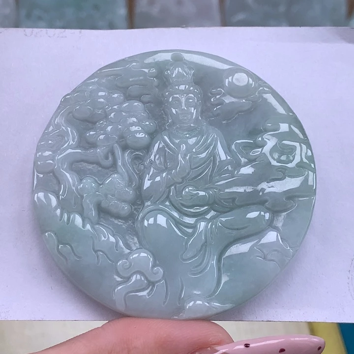 颈饰未镶嵌翡翠观音