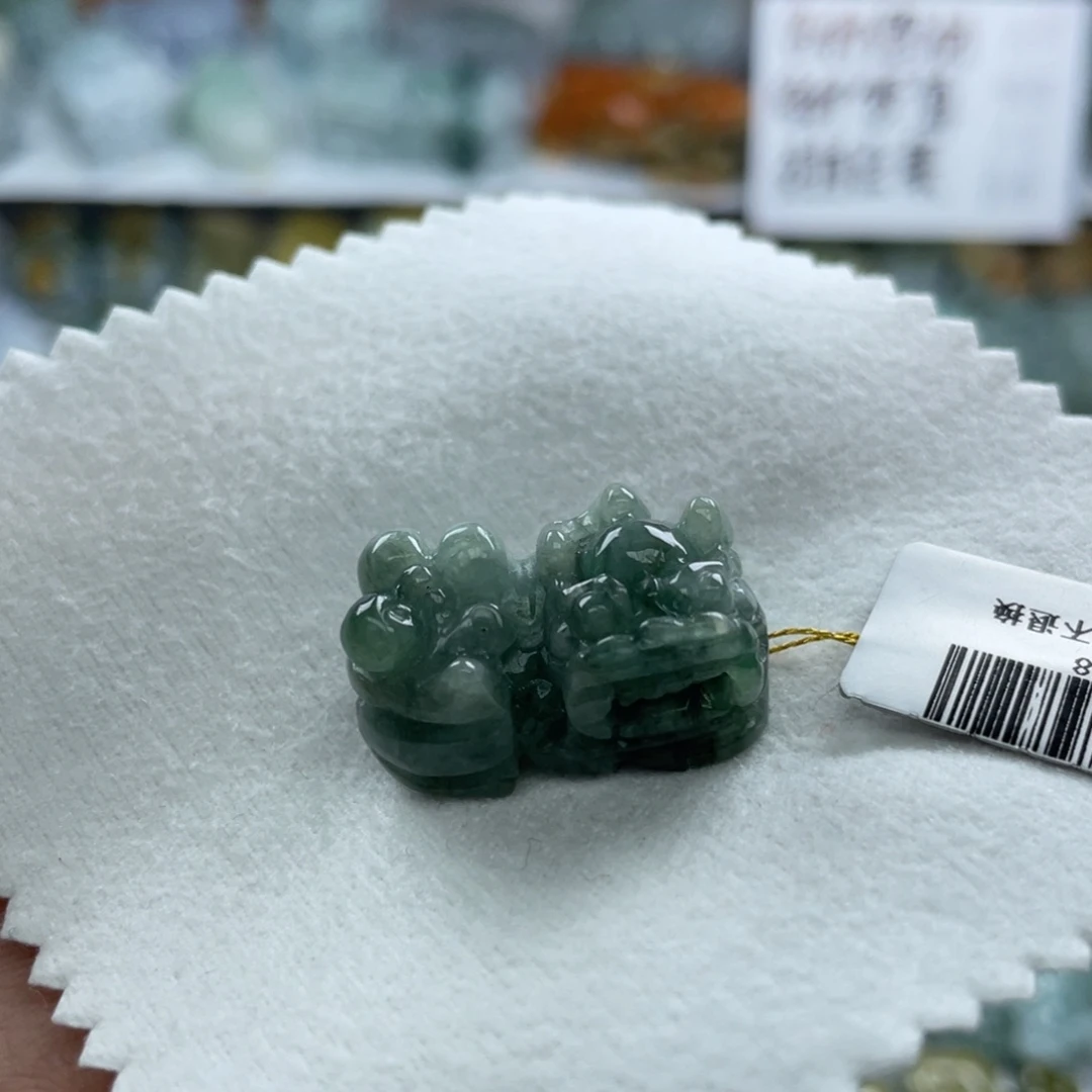 颈饰未镶嵌翡翠貔貅112