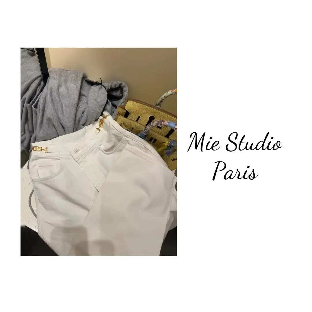 S经典凯旋门双扣腰链白色直筒牛仔裤（#3003）