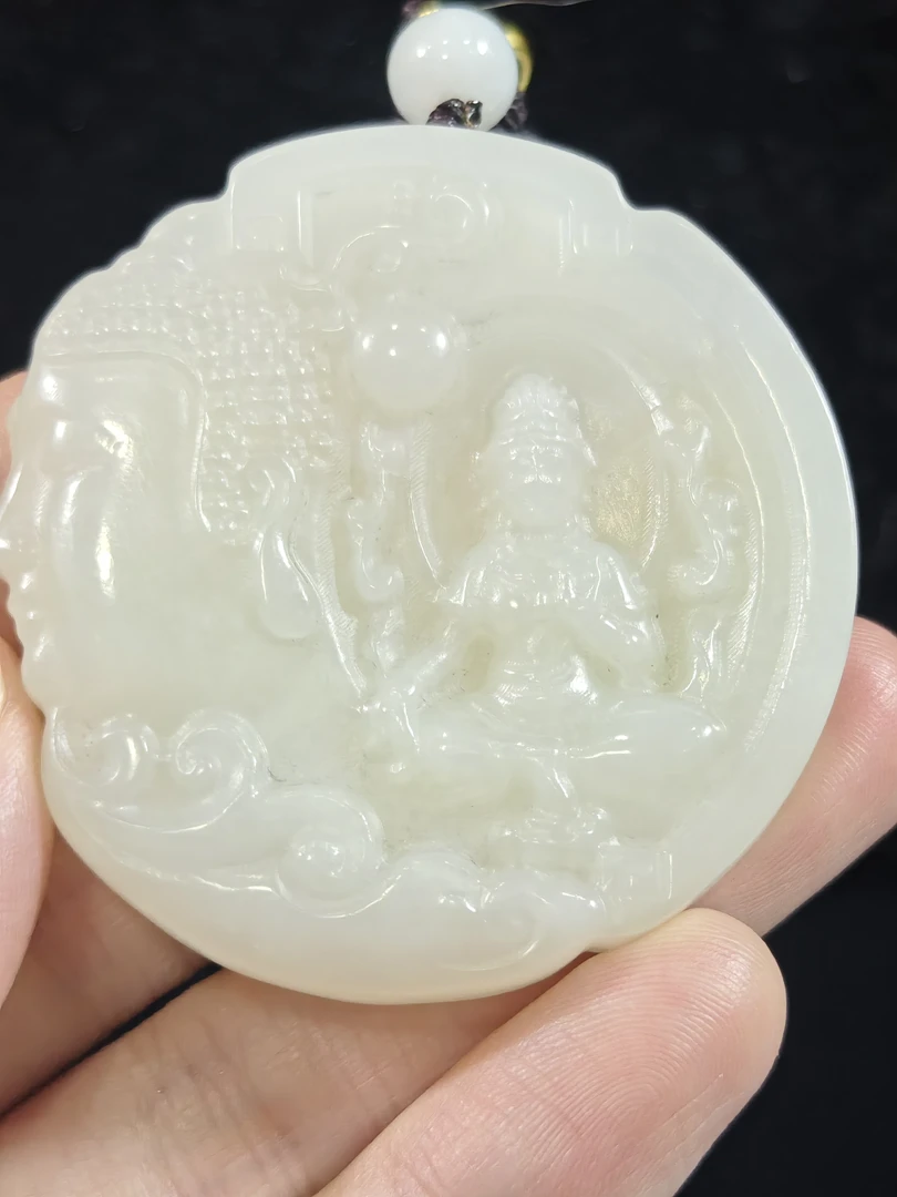 天然和田玉佛观天下玉佩挂件配饰52克52*8mm