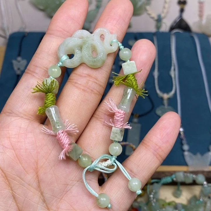 蛇纹石玉未镶嵌手链