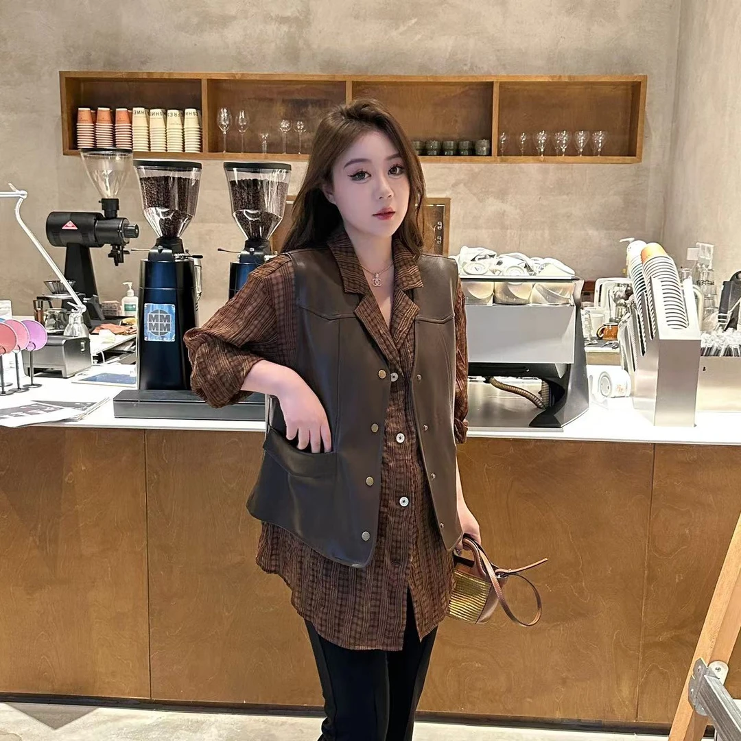 大码女装‘’摩登女孩‘’美拉德复古皮马甲+衬衫T12975QH