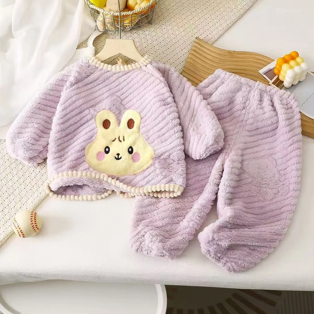 儿童家居套装宝宝秋冬罩衣双面绒防脏衣保暖倒穿衣上衣裤子两件套