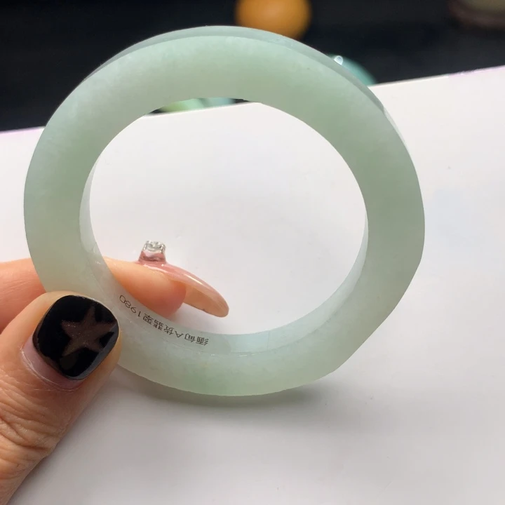 定制翡翠未镶嵌正圈