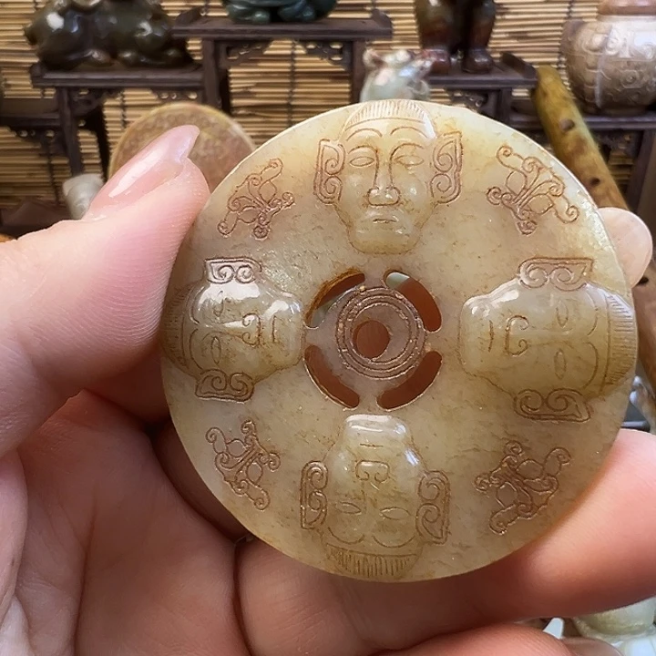 和田玉（糖玉）未镶嵌挂件