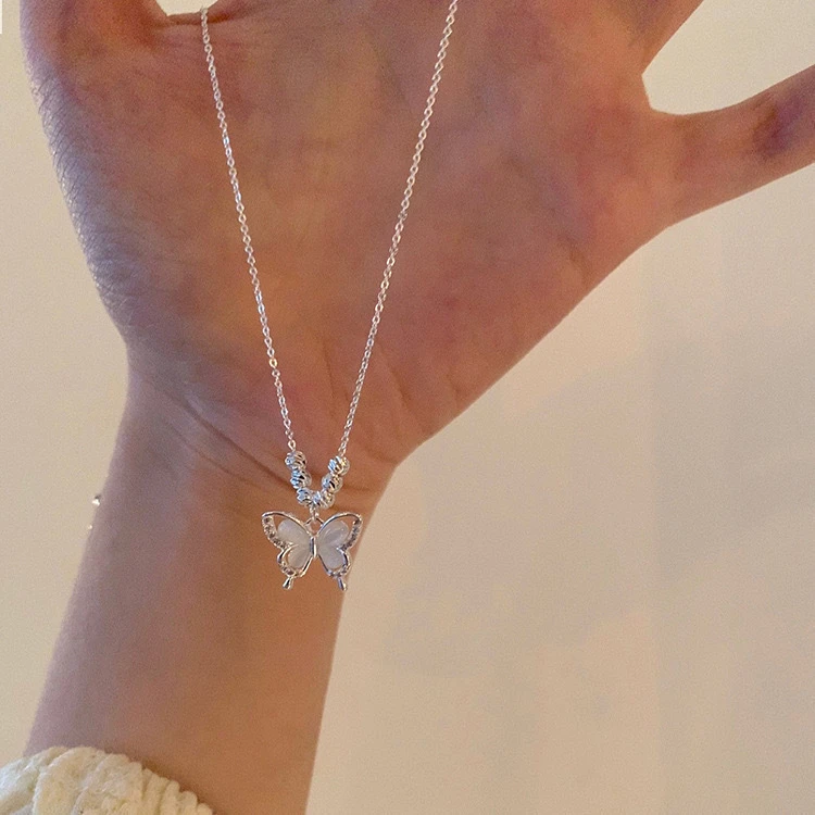 铜合金吊坠 猫石蝴蝶项链女轻奢小众设计感新中式时尚情人节礼物l