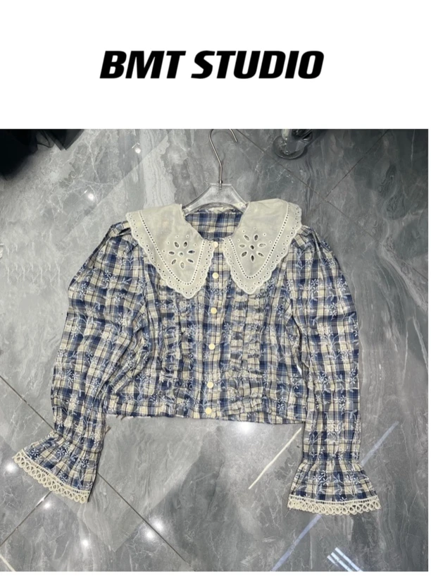 【茉莉花格】小清新刺绣娃娃领蓝格长袖衬衫