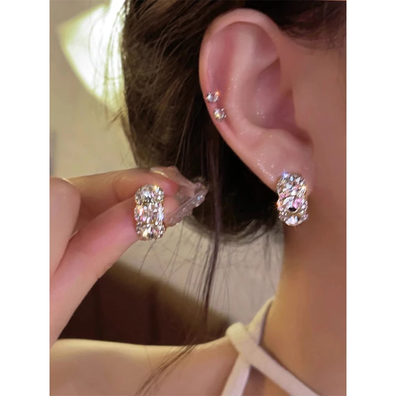 合金合成锆石耳饰 小众设计感锆石耳钉女洋气耳环轻奢高级感耳饰