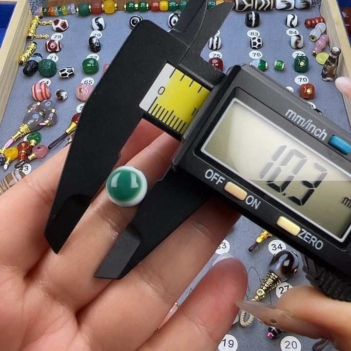 玛瑙/玉髓未镶嵌饰品