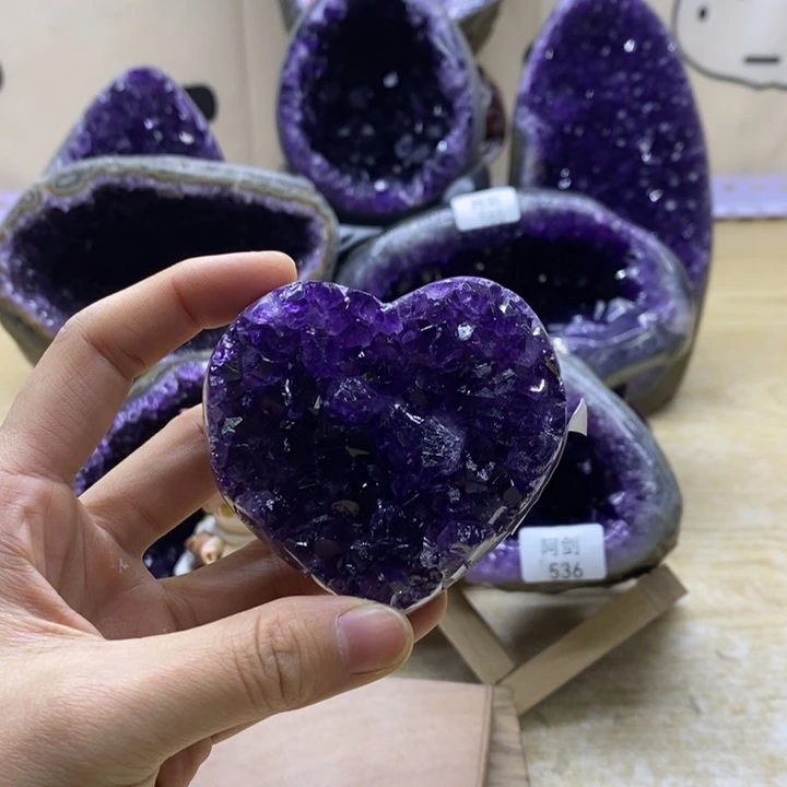 大型摆件（非配饰）未镶嵌水晶