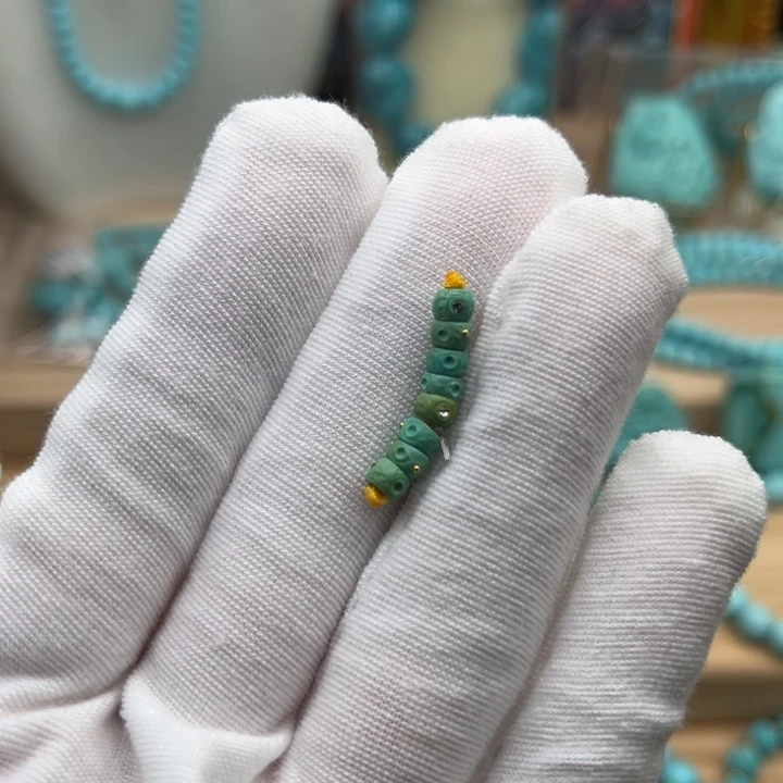 绿松石18K金镶嵌珠宝奇石