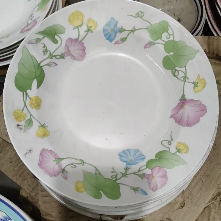陶瓷盘子碗啥都有