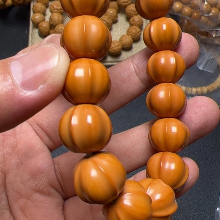 猴头核桃手串喇叭