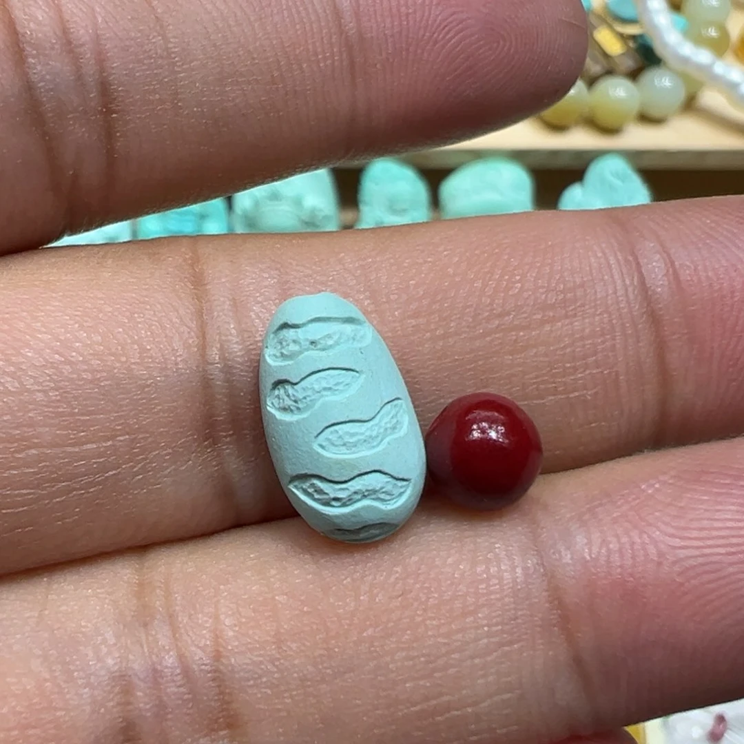 南红玛瑙未镶嵌颈饰