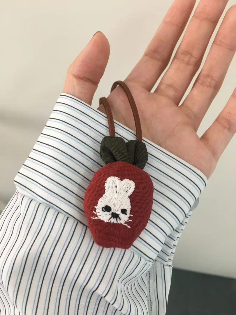 非金属布艺项链 布艺复古刺绣小兔子胡萝卜项链秋冬配饰韩系配饰