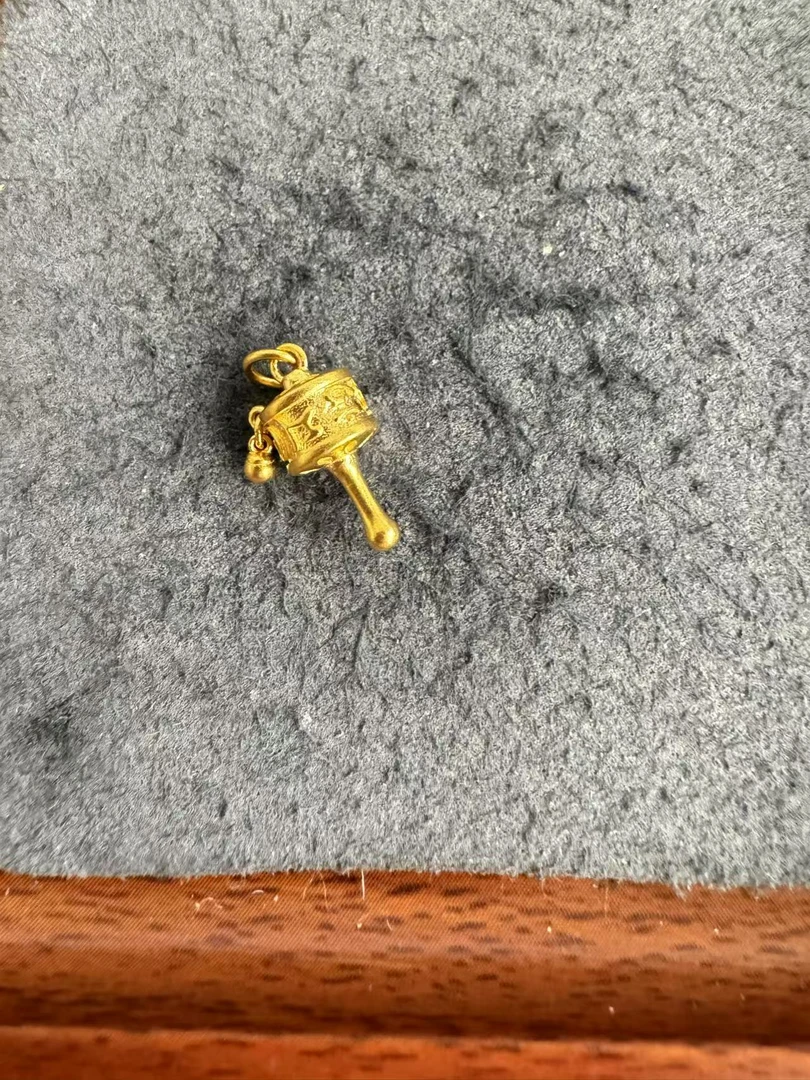 足金999 古法工艺转经筒吊坠