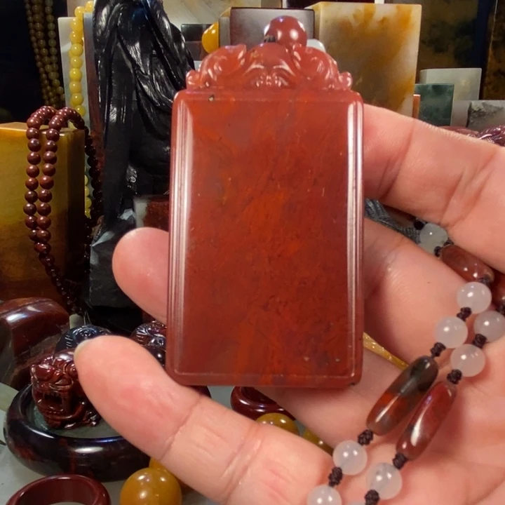 石英质玉牌子未镶嵌蝶*花