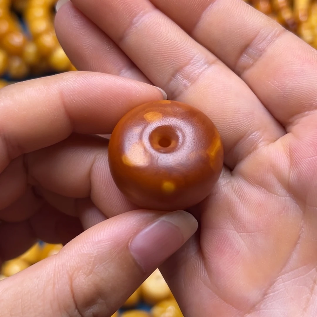 蜜蜡吊坠(不含链)未镶嵌