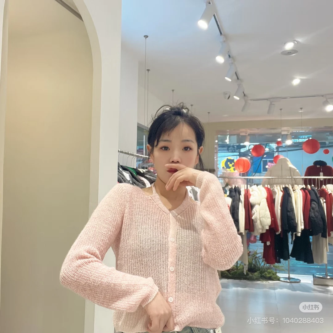 女拼接圆领针织短款春季毛针织衫设计师时尚针织衫