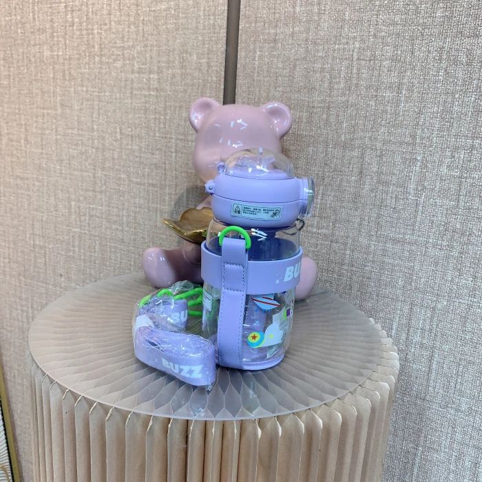 BZ394  BZ395  BZ390  宝宝背带一盖双饮水杯   600ml