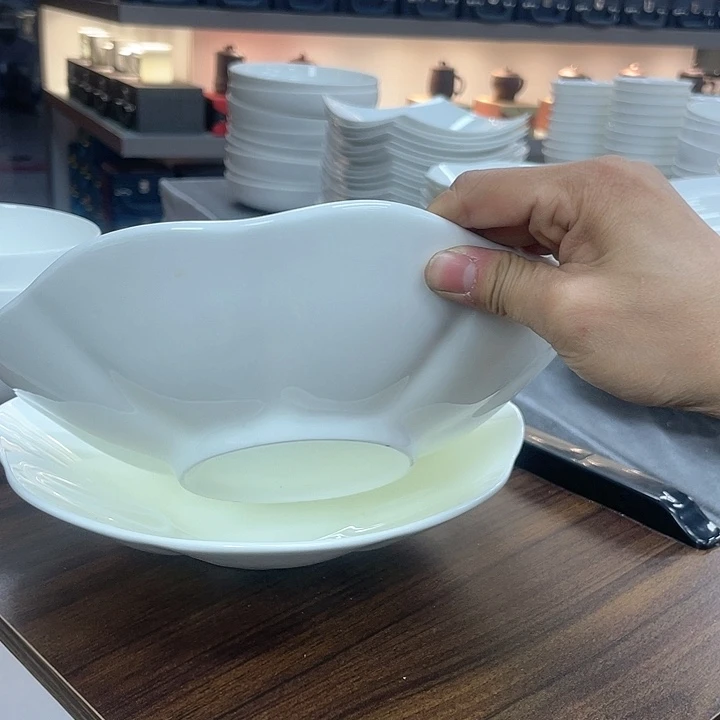 45%以上骨粉骨瓷2个菊花盘