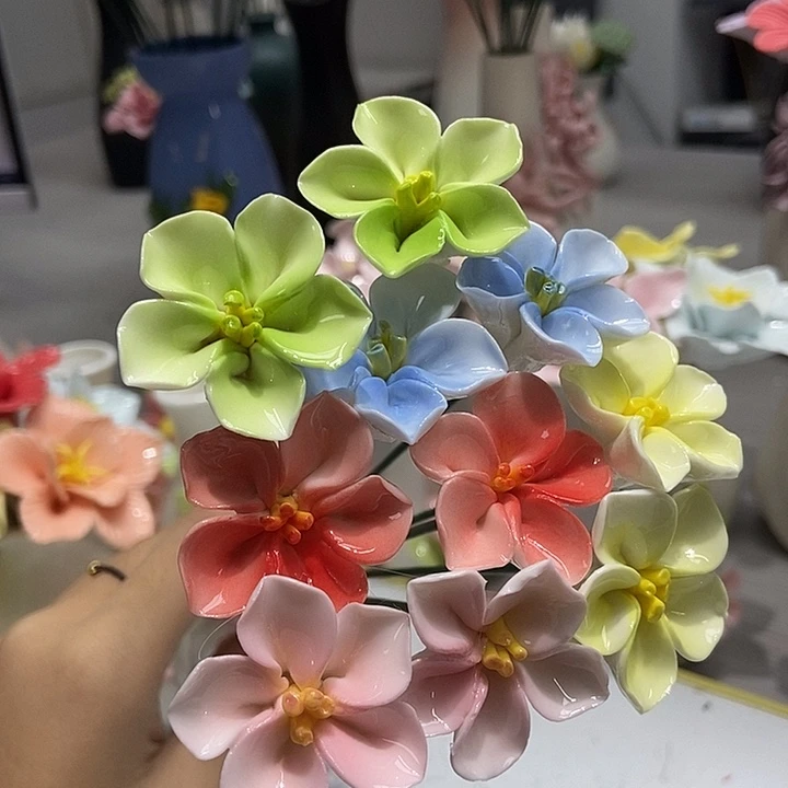 陶瓷纯手工捏花设计