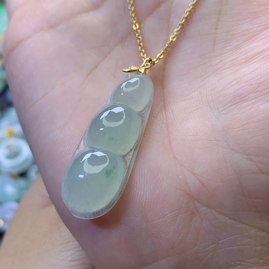 【闪购商品】吊坠(赠链)18K金镶嵌翡翠