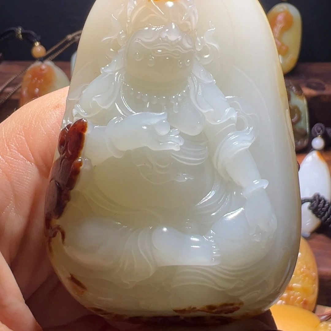 意***3和田玉未镶嵌颈饰