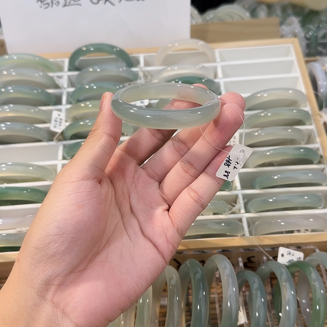手镯玛瑙/玉髓未镶嵌圈口54.2