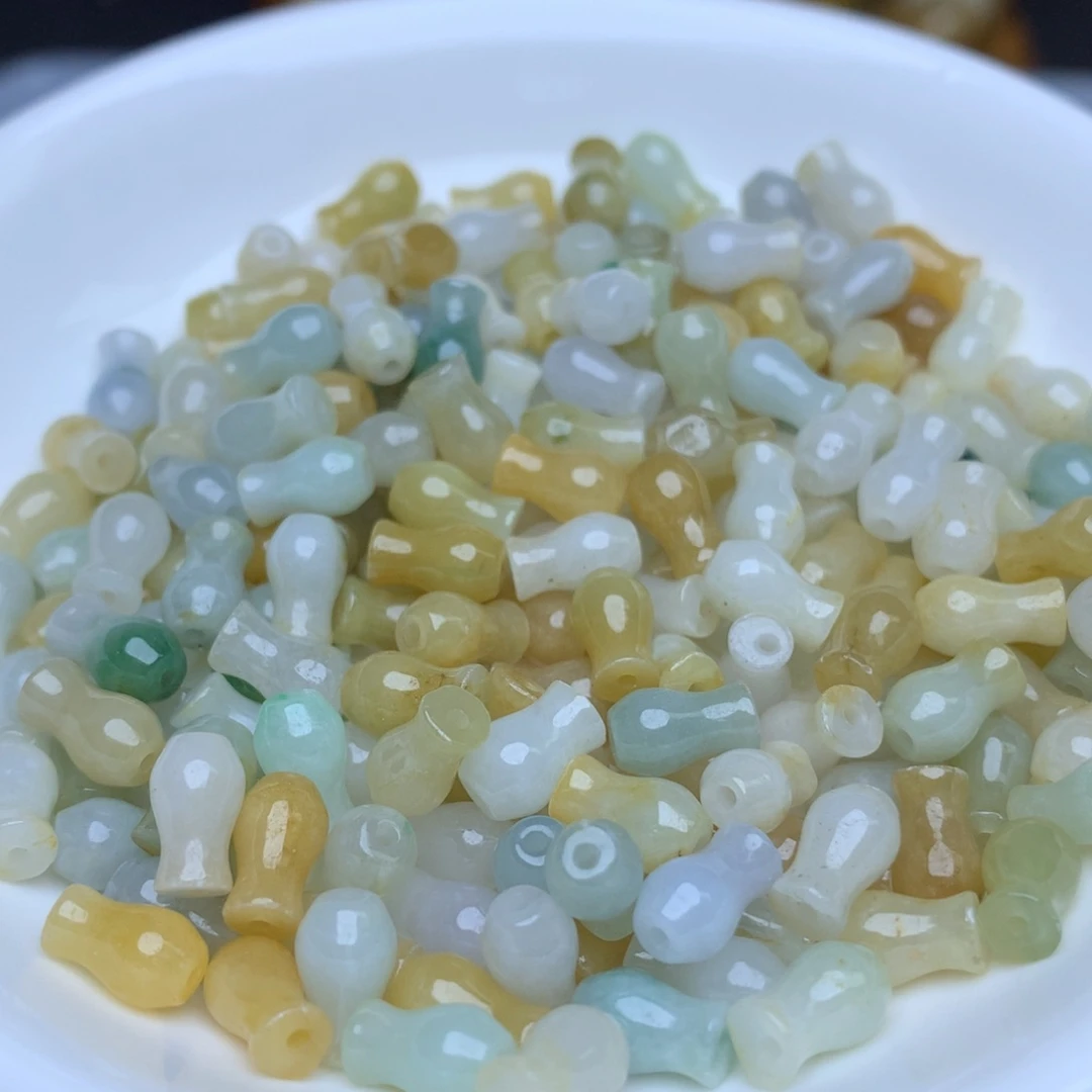 【闪购商品】翡翠手链未镶嵌卡5乘8冰多宝花瓶50个