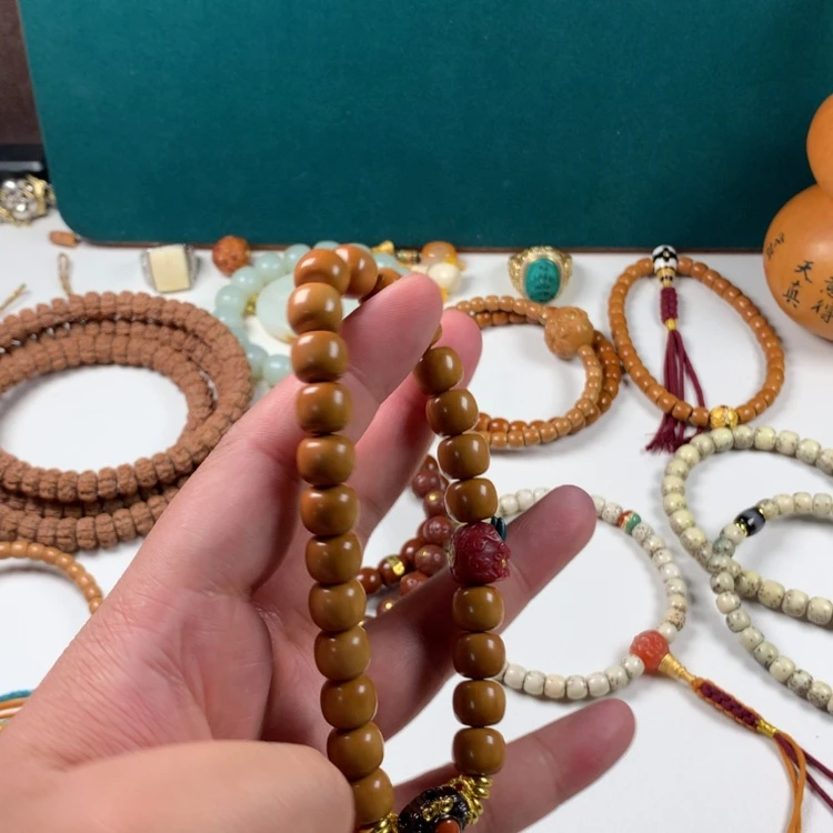 【闪购商品】猴头核桃吊坠。。。。。。。。。。。