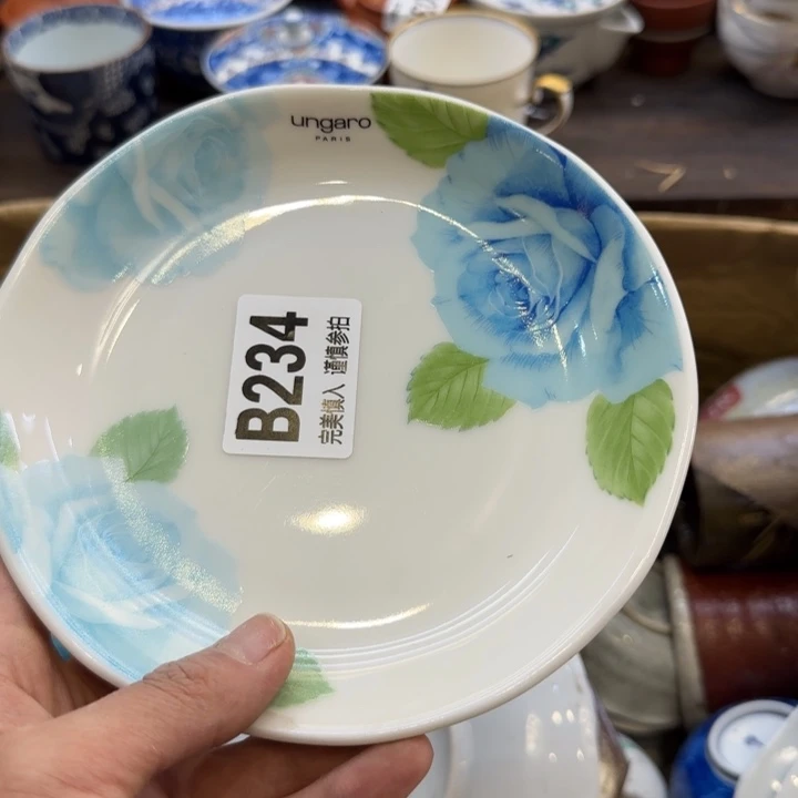 瓷片锦****像哈哈哈哈哈哈哈哈