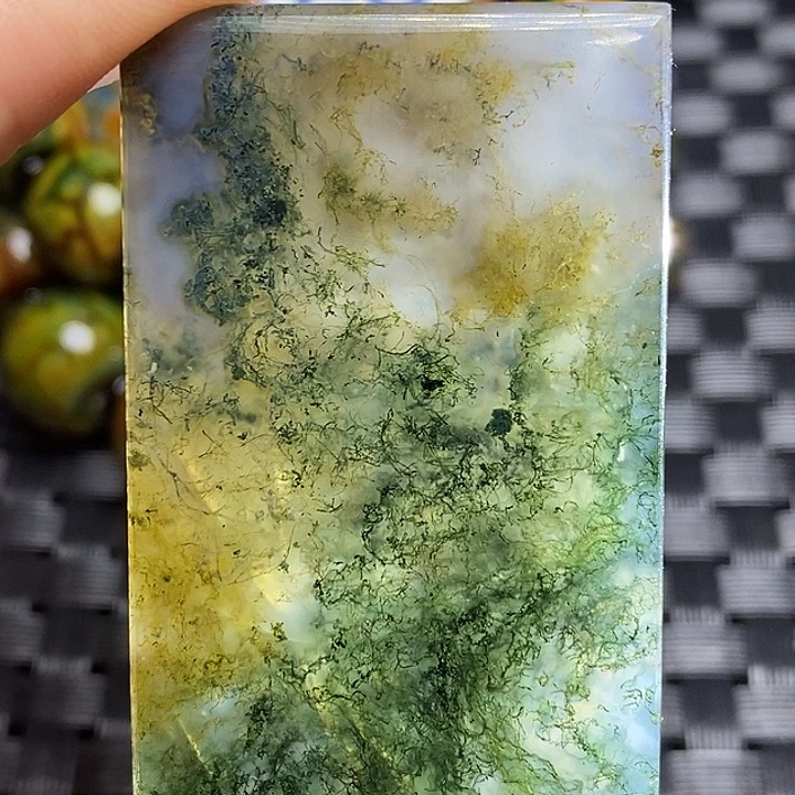 相***生玛瑙/玉髓未镶嵌颈饰