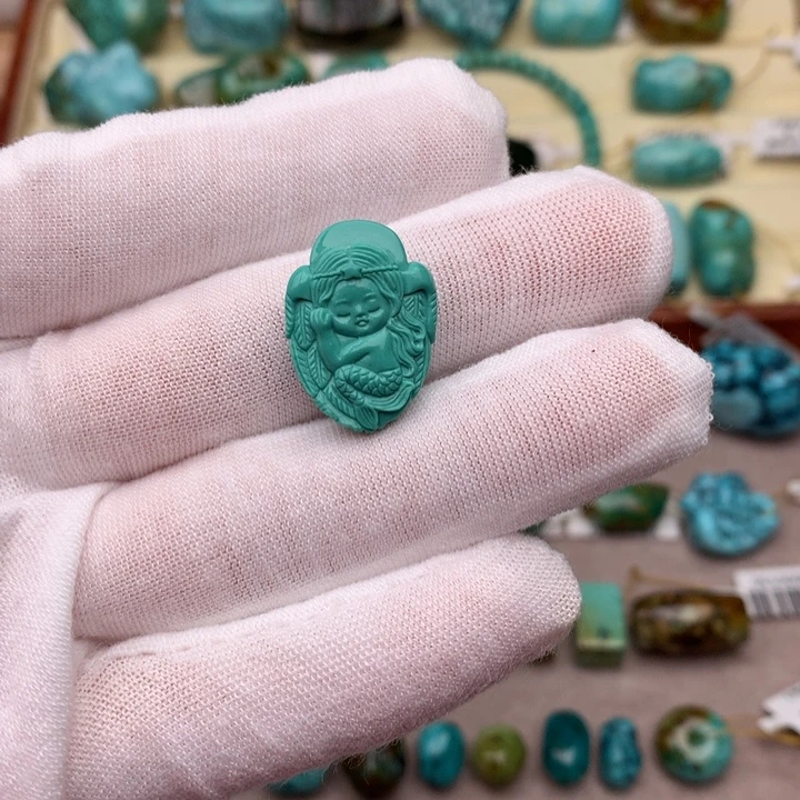 绿松石未镶嵌珠宝奇石