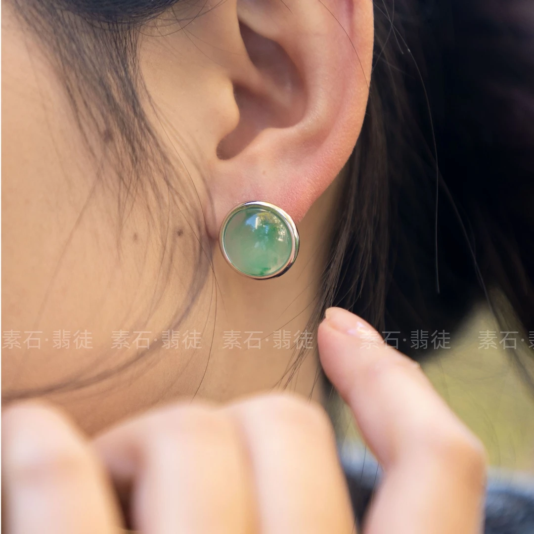 天然石英质玉非洲翠圆形大气复古冬日玉石耳钉-多样性发货发其一