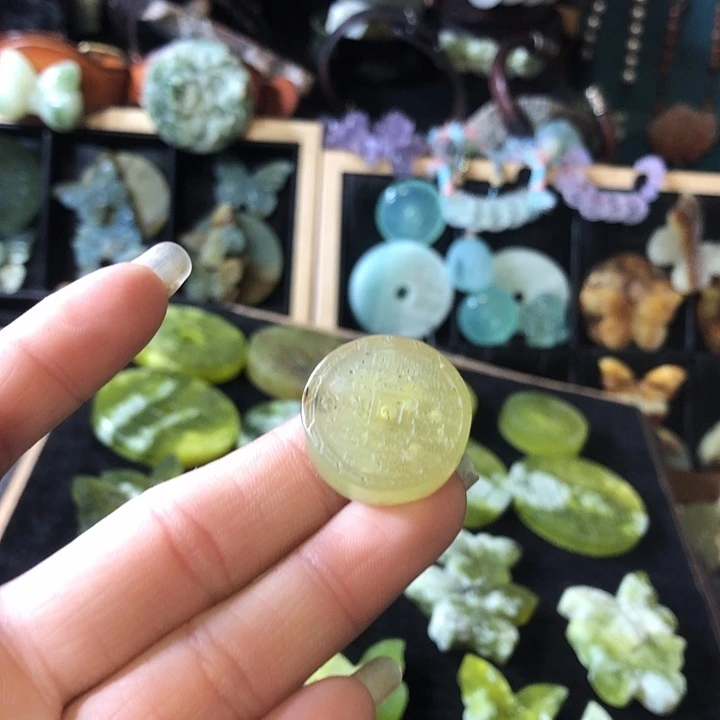 岫玉未镶嵌岫玉挂件