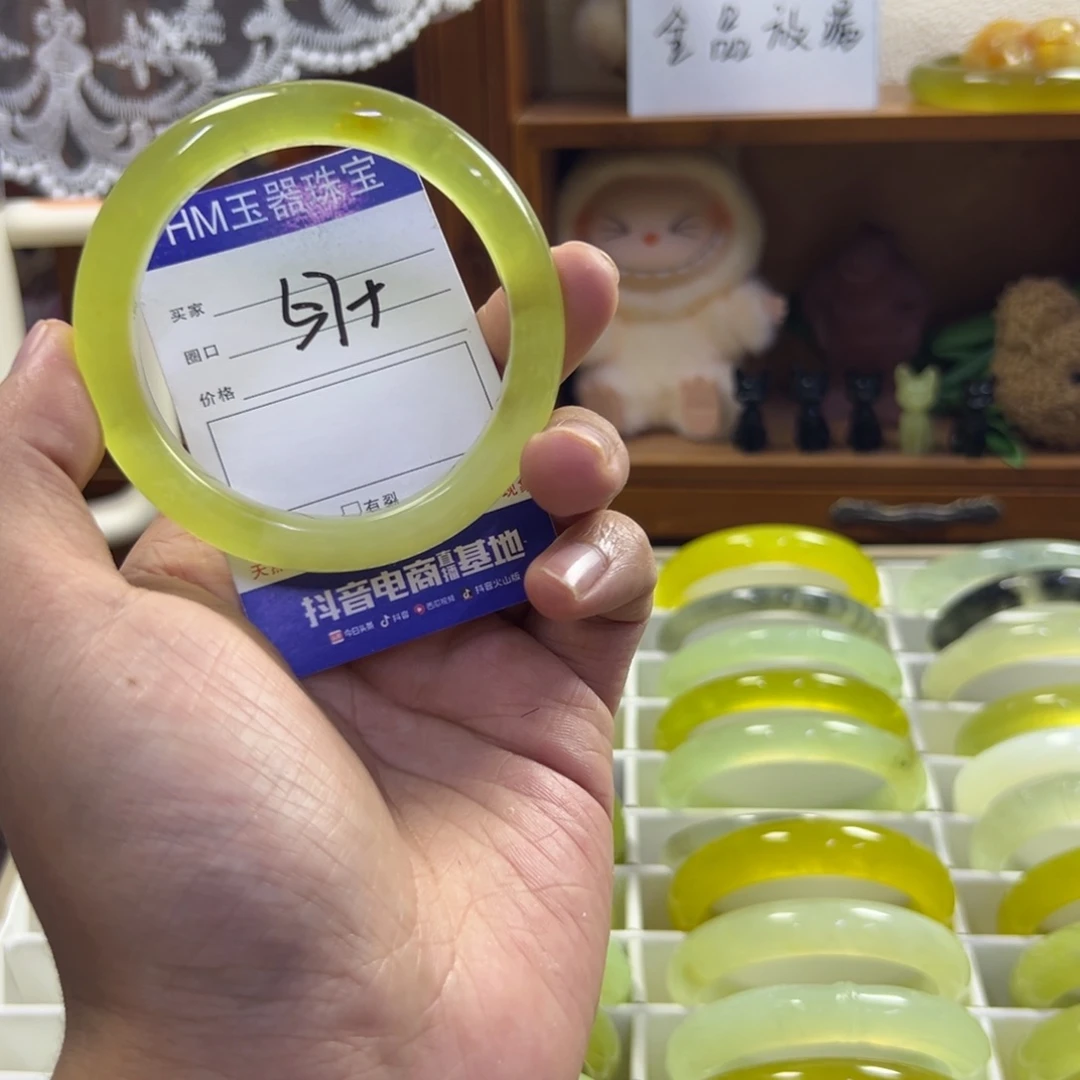 蛇纹石玉未镶嵌手镯618