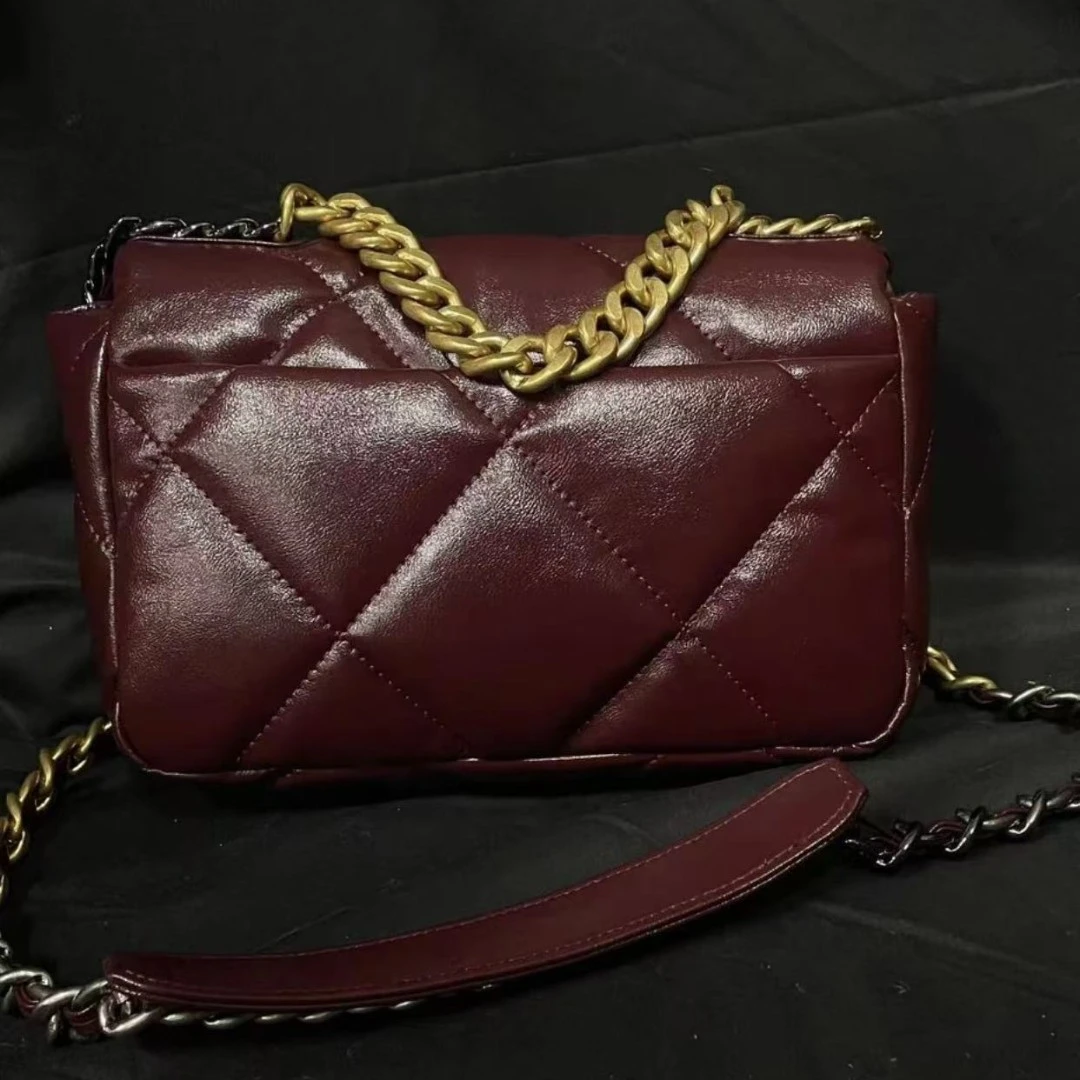 简约百搭高级感2025新大容量女包H6016红