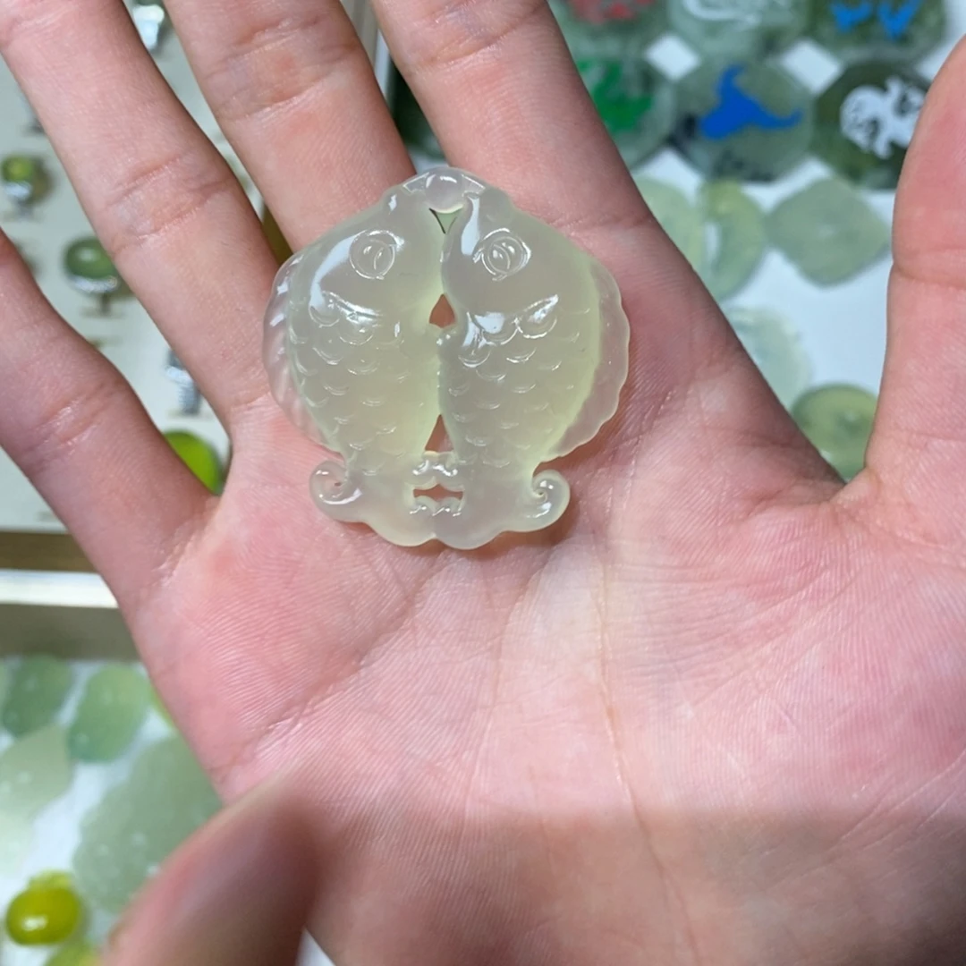 岫玉未镶嵌吊坠(不含链)