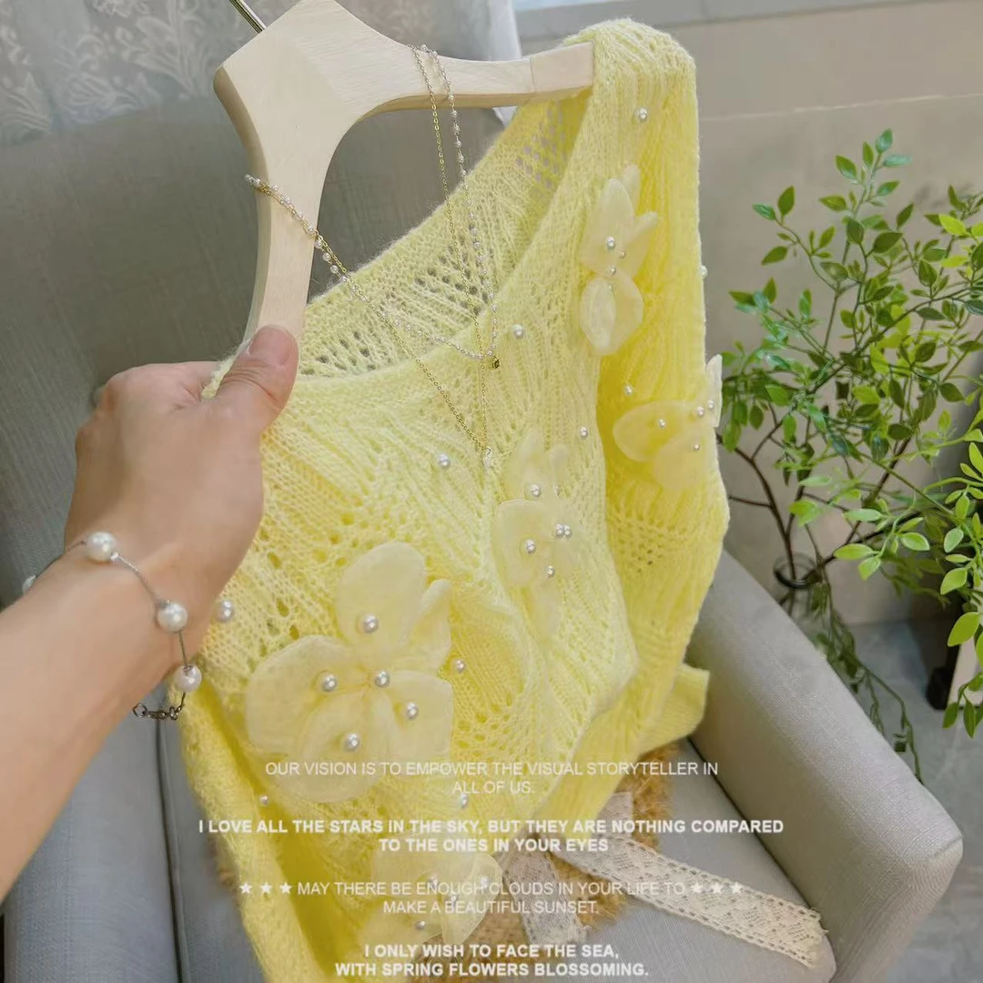 韩系甜美温柔立体花朵订珠薄款针织衫女春季新款洋气镂空长袖上衣