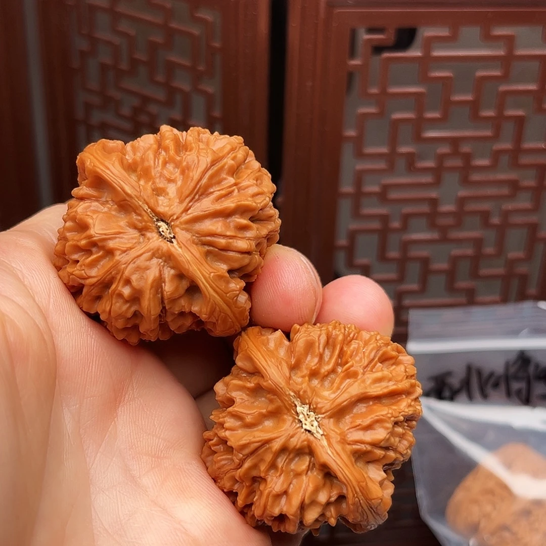 姜***姜把件文玩核桃水龙纹