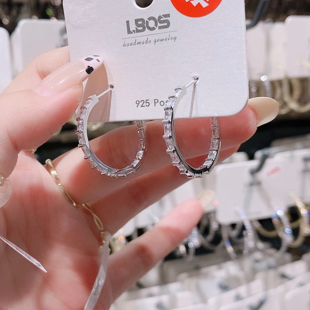 锆石铜合金合金银色