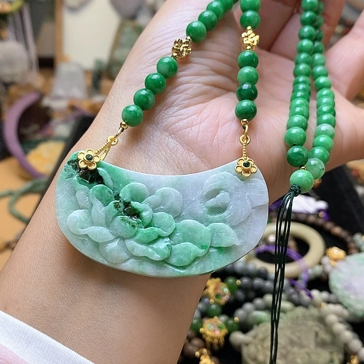 翡翠吊坠(赠链)未镶嵌一套91