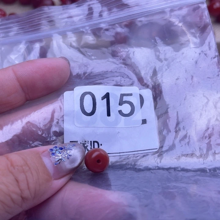南红玛瑙未镶嵌颈饰