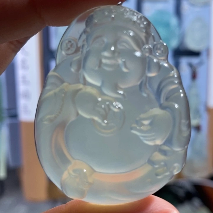 岫玉未镶嵌颈饰吊坠