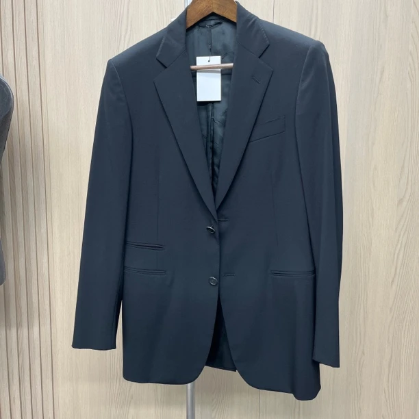 全新未使用 Hermes/爱马仕 男款黑色西服夹克