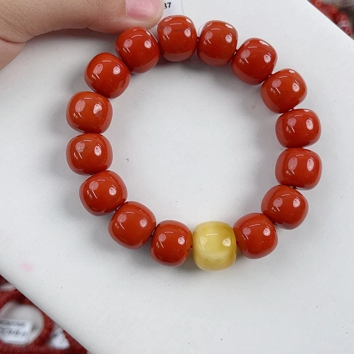 T***哥南红玛瑙未镶嵌瓦西收藏级柿子红满肉老型单圈14mm