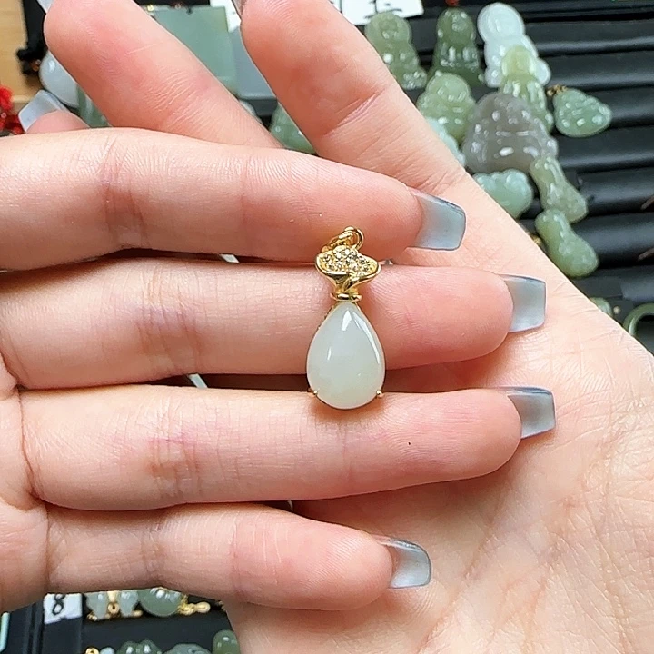 和田玉银S925镶嵌颈饰