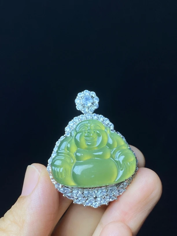 冰底碧玉佛公吊坠 大气豪镶款