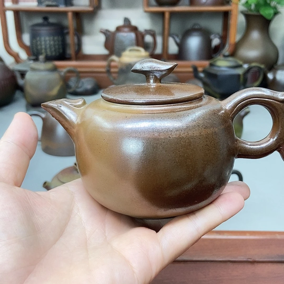 南***牛钦州坭兴陶柴烧茶壶瑕210cc